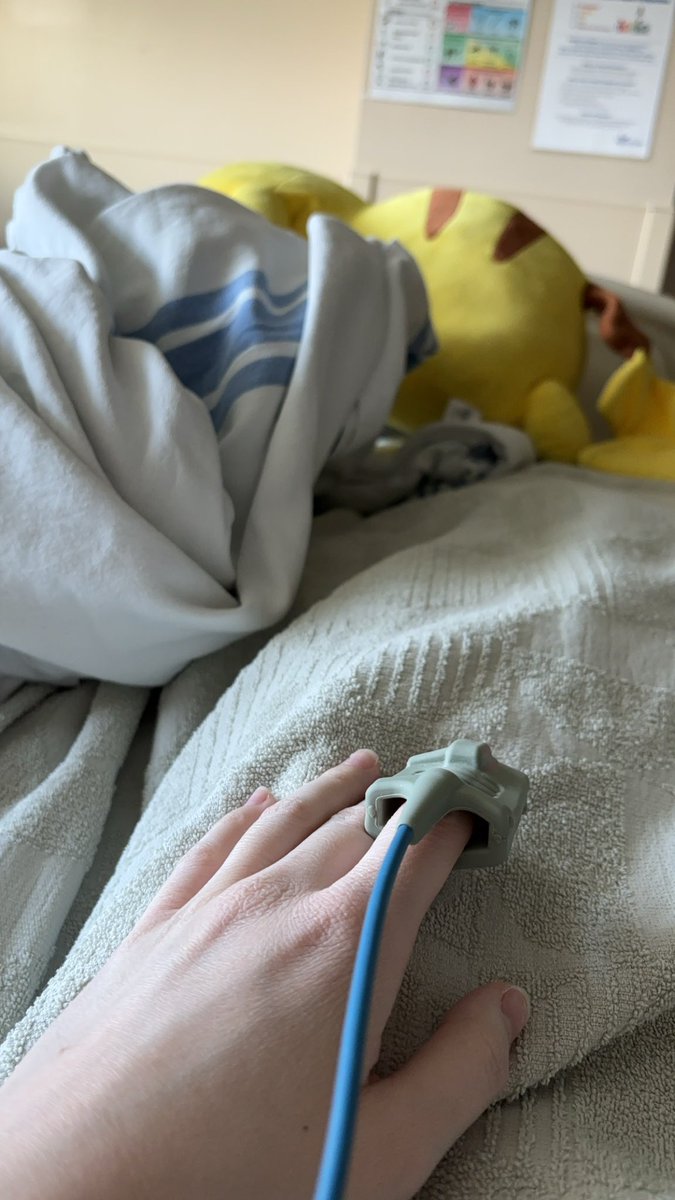 AJBake Plays 🦊 tweet media