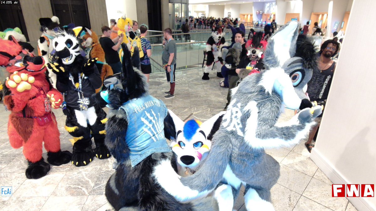 Finn770123's tweet photo. FULL MOON TONIGHT ๐๐
๐จ @MoreFurLess
#furry #fursuit #furryfandom #morefurless #fwa #fwa23 #furryweekendatlanta #furryweekendatlanta23 https://t.co/nCT8ysGmZl