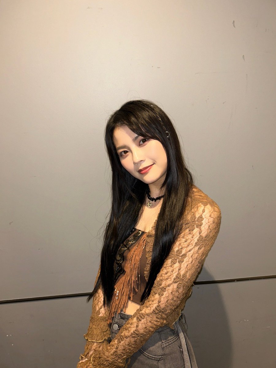 4월도 이제 일주일 남았네요!!><
메이트 보고 싶다…

#eite #에이트 #YUISA #유이사