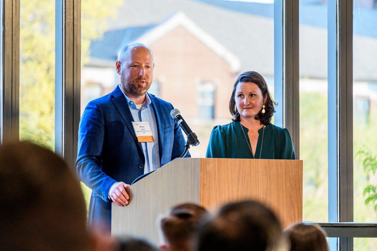 The @RoseHulmanAlums Assn. honored Brian Leyes (ME, '99) with a Career Achievement Award for being Head of FW Powertrain Synthesis @StellantisNA. He was Chief Engineer as @Jeep Wrangler earned SUV of the Year honors. #rosehulman