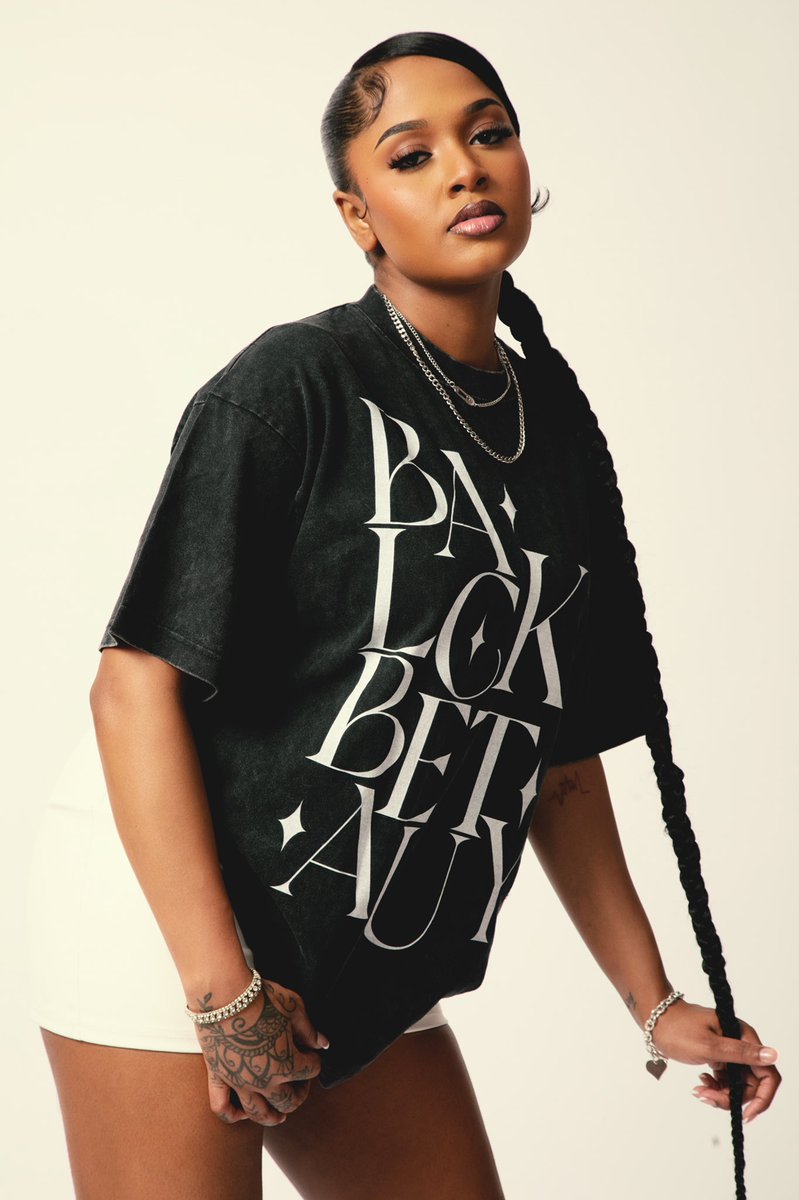 AlashaePhoto's tweet image. New work shot by me for my beauty brand @829Beauty