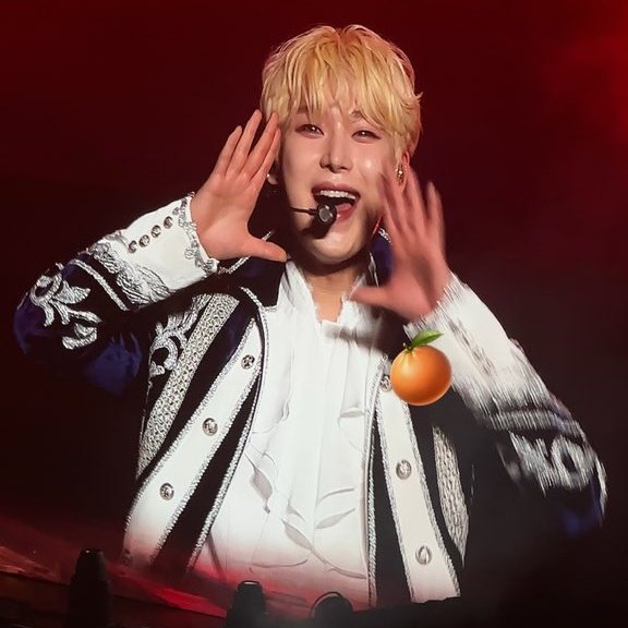 oh to witness prince sunoo in his blonde hair live > < I WANNA SEE HIM AGAIN IRL I MISS HIM SO MUCH