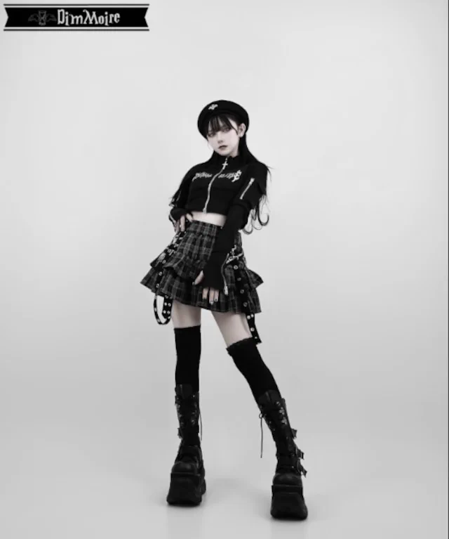 ディムモアール スカート アクロトーキョー。 on X: 
