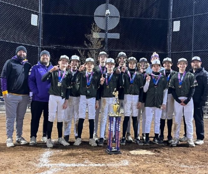 rkleedy1's tweet image. Mid week late night championship! @RizzyL13 &amp;amp; the Gang messed around  &amp;amp; won the damn thing! @2029JaxBears @JHSbaseball2014
#enjoytheprocess