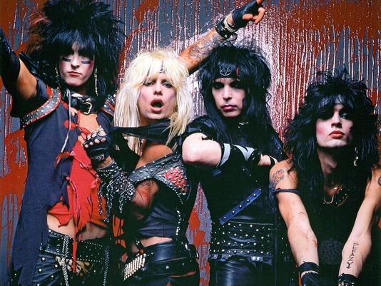 Motley Crue, 1983