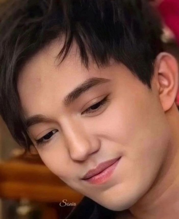 💕#DimashQudaibergen is the Perfection !! #TheStoryOfOneSky #Omir #WhenIHaveGotYou  #TogetherByDimash #ElAmorEnTí #Smoke #Weekend   #Stranger @dimash_official🪷🪷🪷