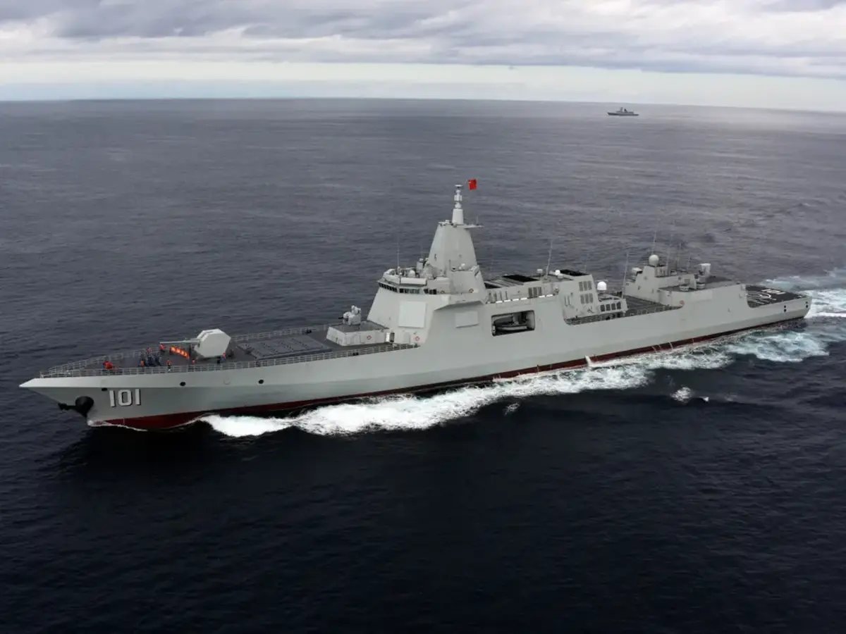 #Unconfirmed
There are reports of the Type 055 destroyer carrying out its maiden deployment in the #IndianOcean. This will be a big change for the region, given that this ship is the most heavily armed vessel in the region. Regular patrols or deployments can tilt the balance.