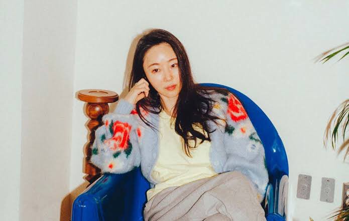 kchartsmaster's tweet photo. Min Heejin will reportedly hold a press conference today to refute allegations raised about her. https://t.co/glFBrqRR1o