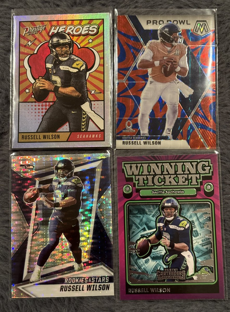 PigskinPC's tweet image. Stack Sale Post #141

Russell Wilson 4 Card Lot Reminiscing About Back When He Was Good in Seattle Edition

$5

TAKE with player name! $1 PWE $5 BMWT. Stack until Wednesday 5/1 #StackAttack #TheHobbyFamily