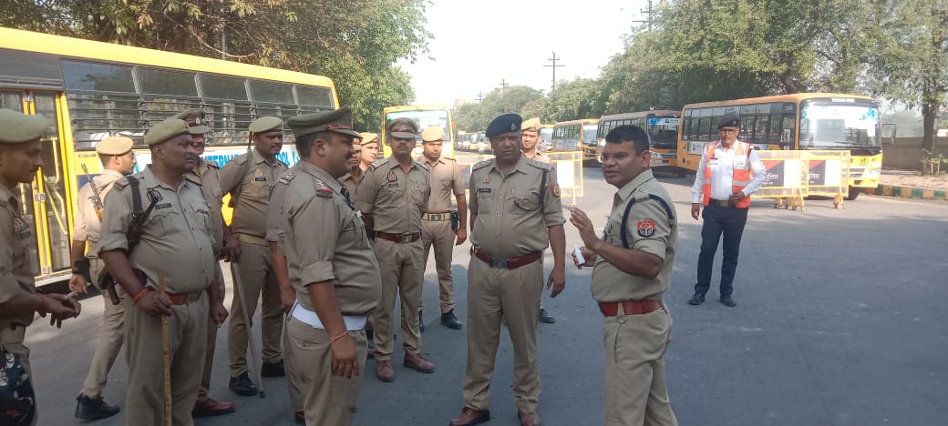 dcptrafficnoida tweet picture