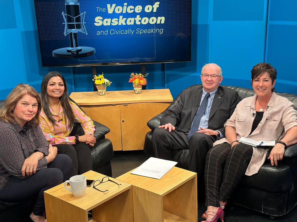 AhmedsRash's tweet photo. Today's episode of @VoiceOfSask  was enlightening as we delved into a deep discussion on the healthcare system. We covered important topics and perspectives, shedding light on the challenges and opportunities within our healthcare system. Stay tuned
#yxe #localshows @ShelaHirani https://t.co/lNfgJPwMEY