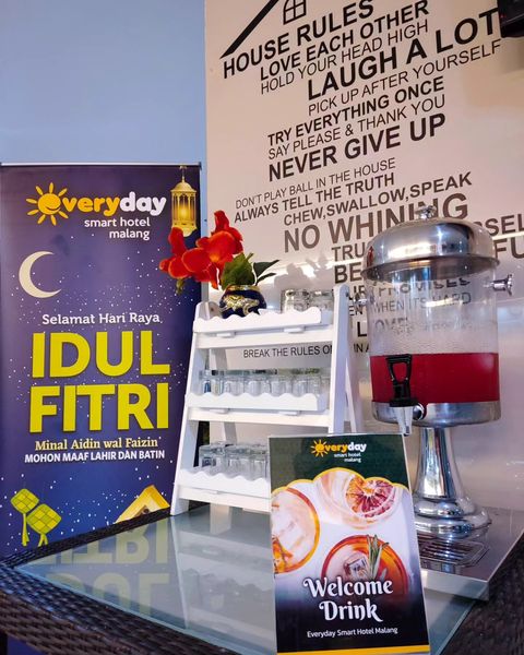 everydaymalang's tweet photo. 📷Welcome drink
#everydayhotelmalang #welcomedrinks #hotel #malang #booknow https://t.co/jTpuSRME87