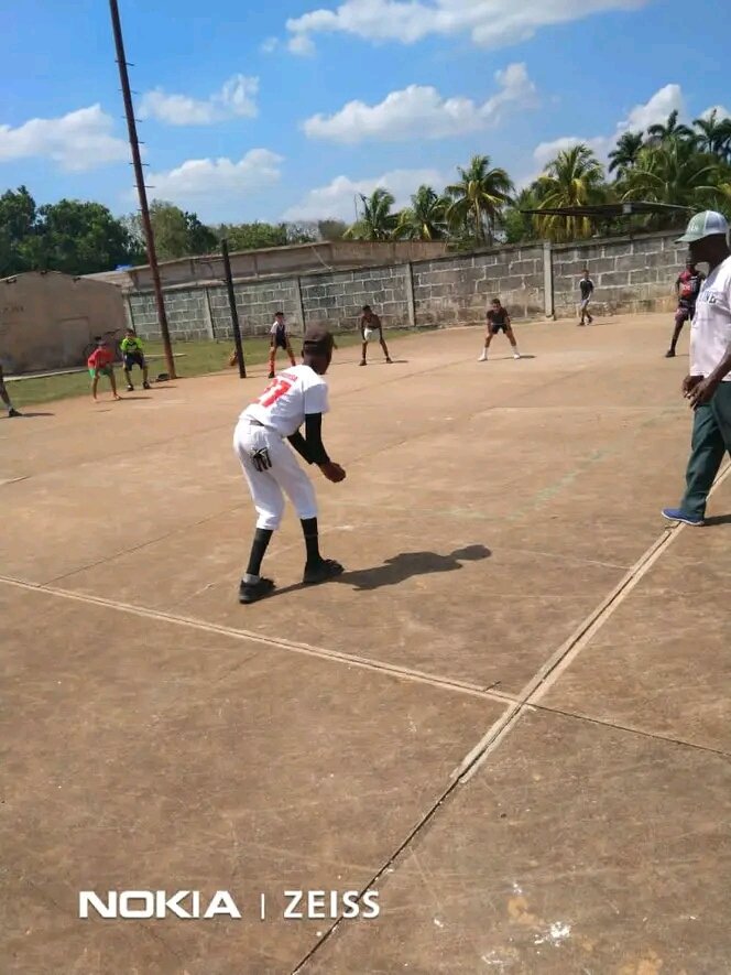 Actividades deportivas recreativas en el Combinado Deportivo Alfredo Echeverría Bianchi del Poblado de Agramonte. #MatancerosEnVictoria