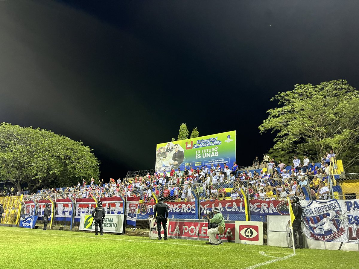 ¡Nuestra fuerza! 💪🏼🇳🇱

Aunque estemos lejos, su apoyo siempre llega hasta nosotros. Gracias por ser nuestro motor, por nunca dejar de creer y por estar siempre presentes, ¡SON LO MEJOR DE NOSOTROS! 🙌

#LAFirpo