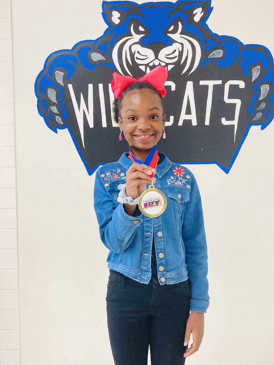 WMYwildcats's tweet photo. Wildcat Debate Club is absolutely phenomenal! We're dominating the district scene with style. Major props to the incredible Mr. Davila for guiding our outstanding Wildcats. ππ«‘ππ Teamwork makes the dream work!
#Dallasisd
#wildcatlife
#GoforGOLD https://t.co/jNRSY7Er8U