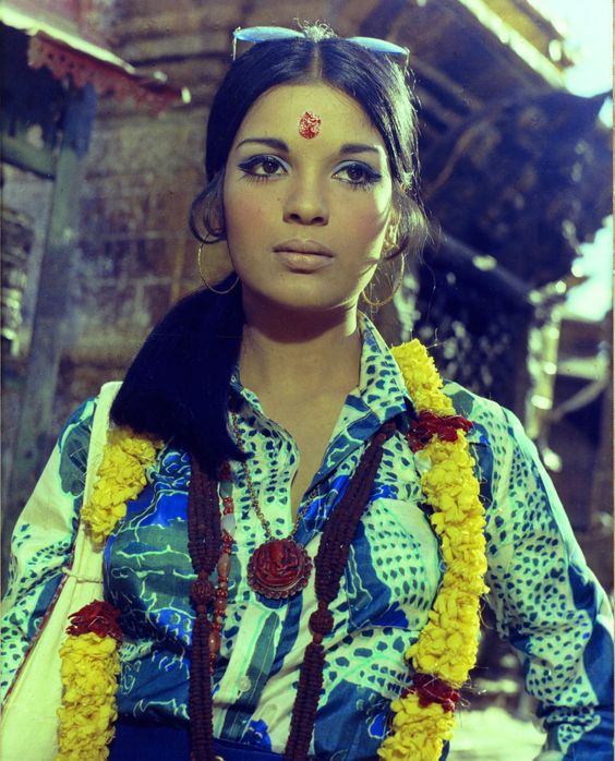 Once upon a time, Zeenat Aman in the movie 'Hare Ram Hare Krishna' in Kathmandu, 1971.

#ZeenatAman #HareRamHareKrishna #DebutMovie #Kathmandu1971 #BollywoodThrowback #IconicCinema #VintageBollywood #CinematicHistory