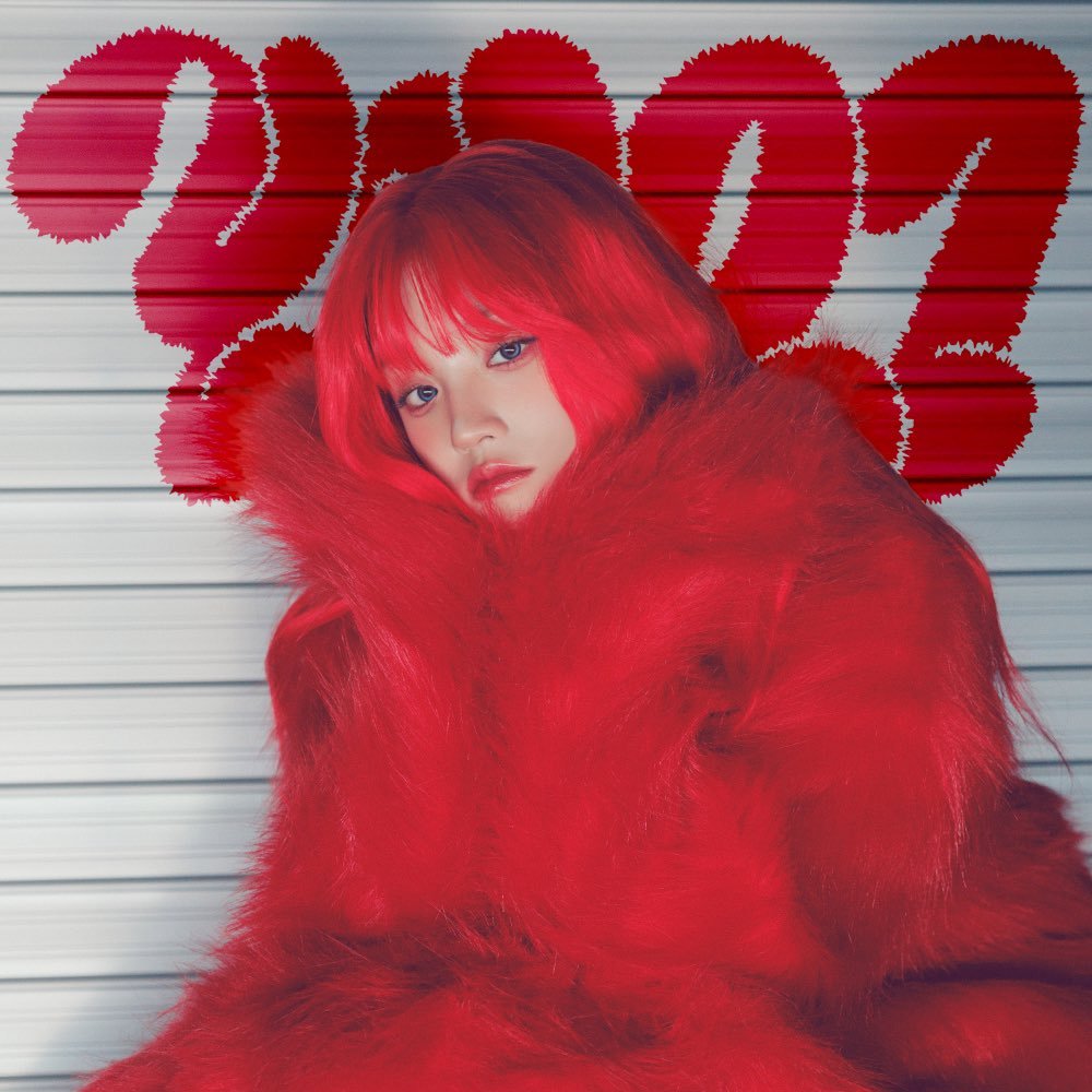 #YUQI has surpassed 500,000 pre-orders for her 1st Mini Album <YUQ1> as of April 23rd, to be released on April 29th.

mk.co.kr/news/stock/109…