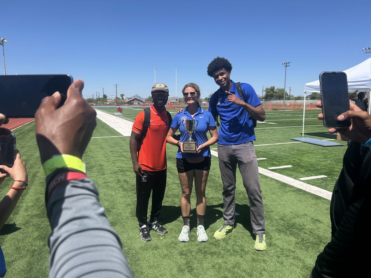 pierce blazier tweet media