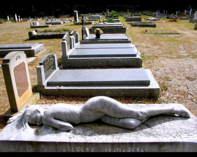 otgyana's tweet photo. a gravestone commissioned by a widow to express her eternal and unbound love for her deceased husband, real lovers live on https://t.co/LLBb3qIgqg