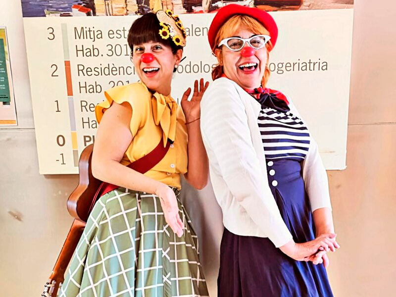 Les Tirita Clown porten alegria a #Palamós Gent Gran @_ssibe t.ly/05C5b