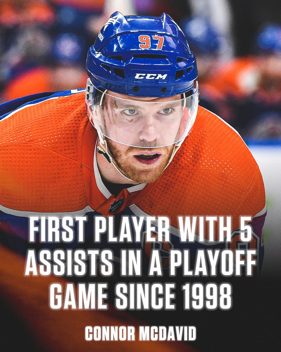 Playoff McDavid is HERE 👀🍿