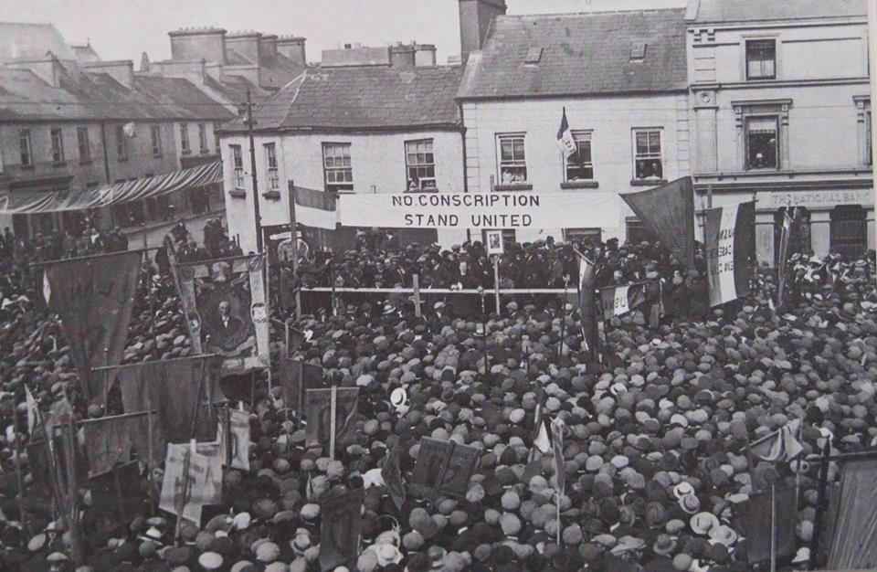 #OtD 23 Apr 1918 a massive general strike was held in Ireland in protest at the threat of conscription to the UK army, shutting down the country. Conscription was introduced but not one person was actually conscripted stories.workingclasshistory.com/article/9529/g…