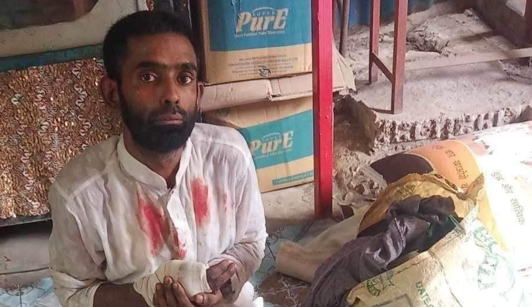 Muhammad Zaman entered our ISKCON Temple in Sitakunda, Bangladesh, with an iron rod concealed inside his Kurta, attempting to attack the Deities and demolish them. Alert Pujaris apprehended him before he could reach the Deities and utilized his iron rod to impart a valuable