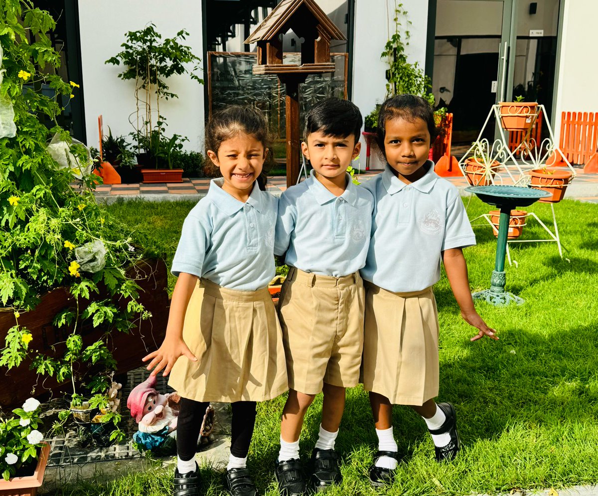PristineSchool's tweet photo. Back with Beaming Faces😃
Thrilled to see their buddies after the remote learning span.
#happytobeback
#PristineEarlyYears https://t.co/jIk1ODIOlC