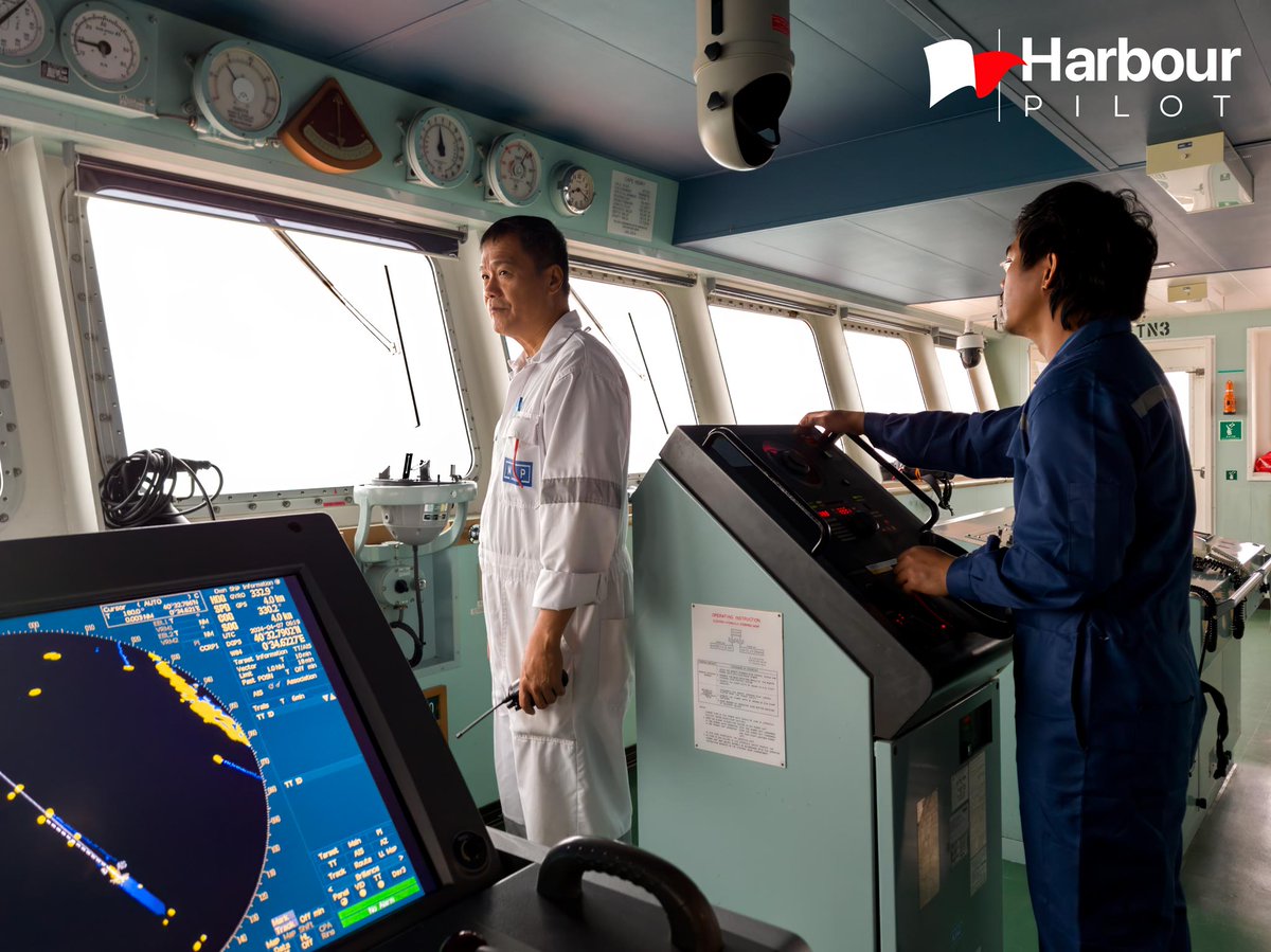 Crew Cape Henry inbound Alcanar/Cemex port. 
harbourpilot.es/wp-content/upl…
#seafarer #port #Maritime  #Crew