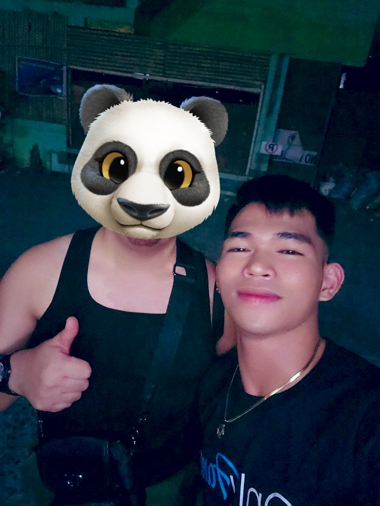 ElyuMasajero007's tweet photo. Nice meeting Sir Lods @PH_CrewBoy98__  Grabe pinapanood ko lng mga videos mo Sir .. tapos knina madaling araw nabigyan mo ako ng chance n ma ka meet k in person.😍thank you po Sir lods sa pabook mo s akin Ng #WholebodyMassage sana narelax k knina @SanJuanHostel 
#ElyuMasajero007 https://t.co/DvVVjZVf8I
