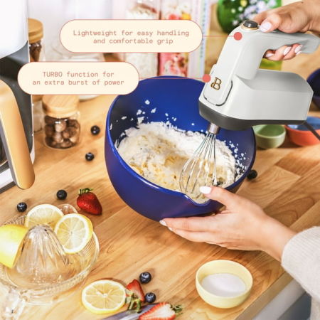 pepperkitchen78's tweet photo. 6-Speed Electric Hand Mixer, White Icing by Drew Barrymore
https://t.co/1RRpAPFLu6
#kitchengadgets #kitchentools #kitchenware #kitchenutensils #grater #peeler #potatomasher #food #applecorer #doughcutter #pizzacutter #eggseparator #teastrainer https://t.co/P6ODwMKECC