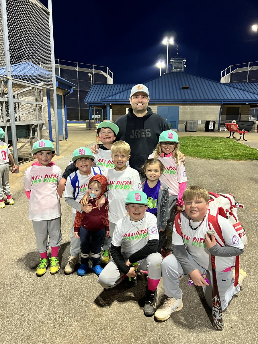 Love getting the opportunity to cheer on my <a href="/JresRockets/">JRES</a>!!