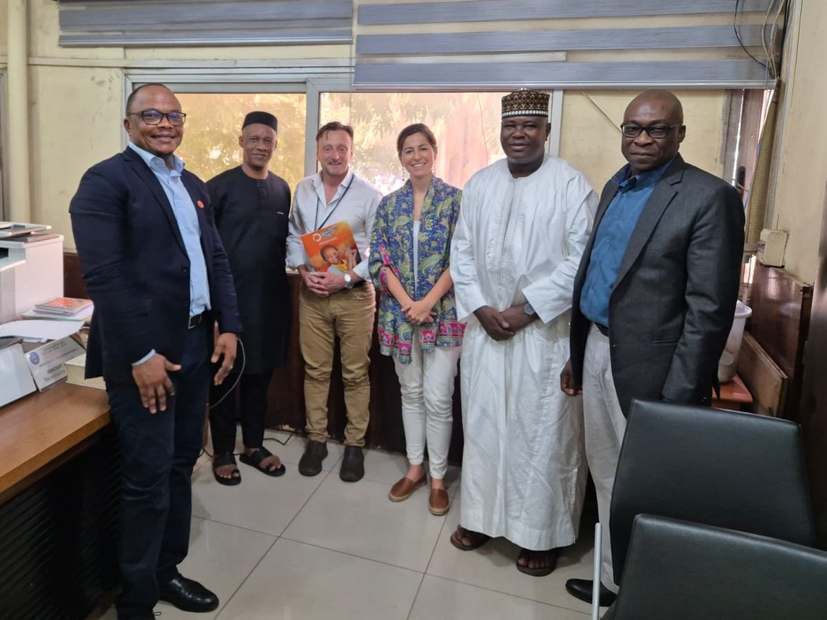 Productive discussion b/w @EduCannotWait's mission delegation & Secretary General+members of the Ministry of Education of #Mali! Together, we'll continue working to ensure the a successful #MYRP so every crisis-affected girl/boy can access #QualityEducation in🇲🇱. @UNICEFMali