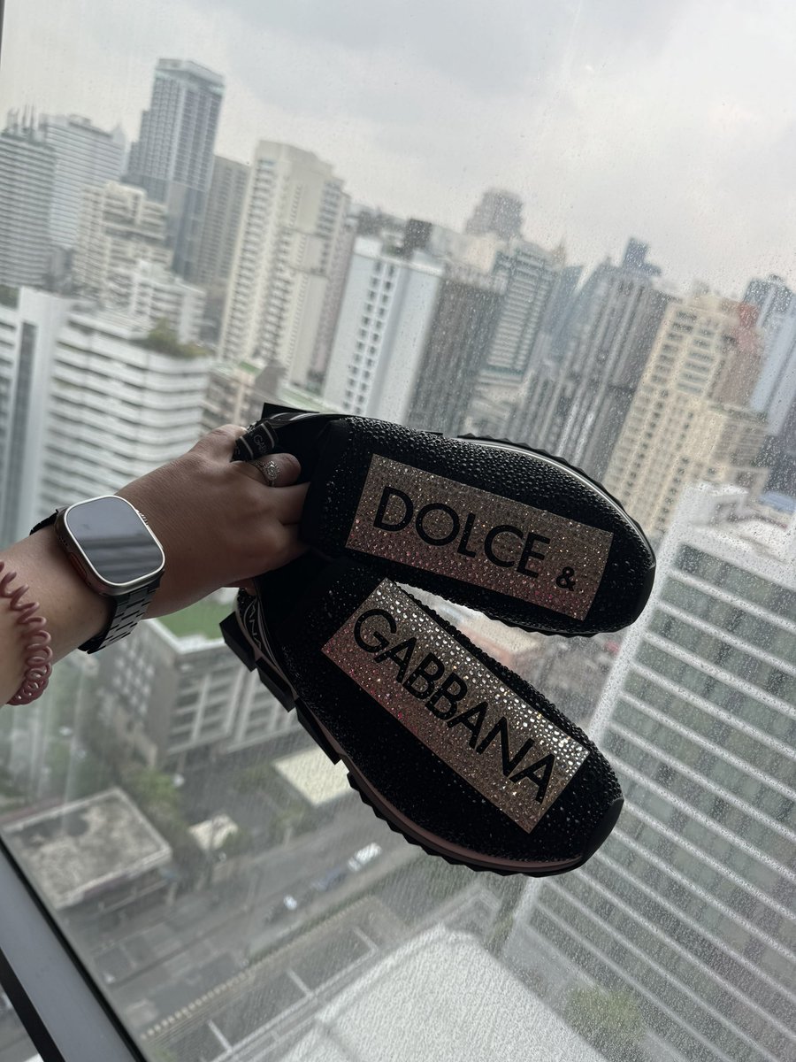 Scarlett Sieber (@scarlettsieber) on Twitter photo The shoe game is back in action for <a href="/money2020/">Money20/20</a> Asia.
Alright #money2020 world, show me those shoes! Share them on social & tag me or come find me onsite & I may just have a special token for you (hint swag may or may not be involved).
Day 1 taking place in Bangkok kicking off The shoe game is back in action for <a href="/money2020/">Money20/20</a> Asia.
Alright #money2020 world, show me those shoes! Share them on social & tag me or come find me onsite & I may just have a special token for you (hint swag may or may not be involved).
Day 1 taking place in Bangkok kicking off