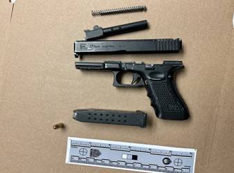 And less than a day later our keen eyed @TPS43Div officers stopped a vehicle in our West Hill neighbourhood and arrested an occupant with this handgun and of course a quantity of deadly fentanyl. Hopefully no bail for this guy. Way too many guns and drugs on our streets.