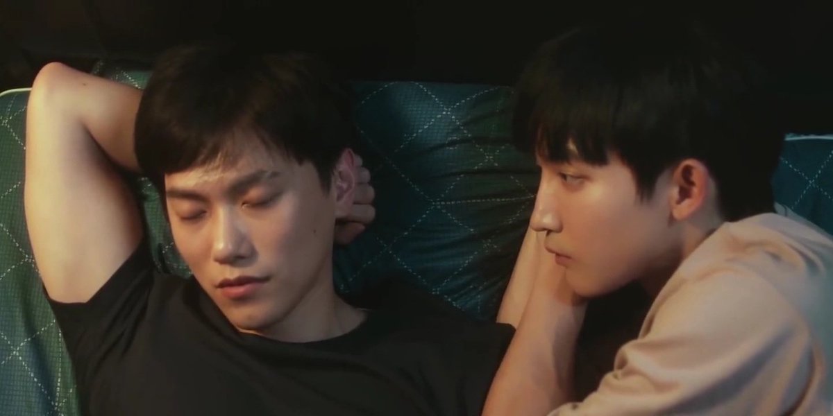 iamroberte's tweet photo. Episode 3: Would it be easier to drop it?
The third kind of family is the kind that always makes you want to stay.
#UnknownTheSeries #UnknownEP3 #關於未知的我們 #ChrisChiu #Xuan https://t.co/HZB8ipRjcY