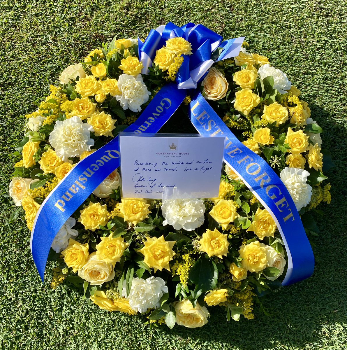 The Governor attended the Queensland Schools' ANZAC Commemoration Service at #ANZAC Square in Brisbane this morning. Her Excellency is Patron of the ANZAC Day Commemoration Committee (Queensland) and ANZAC Day Parade Brisbane. @RSLQueensland @AnzacDay #LestWeForget