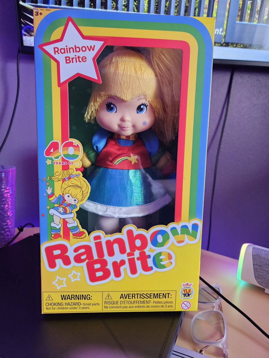 I'm so happy 😊 (yes I'm old shut up) #rainbowbrite