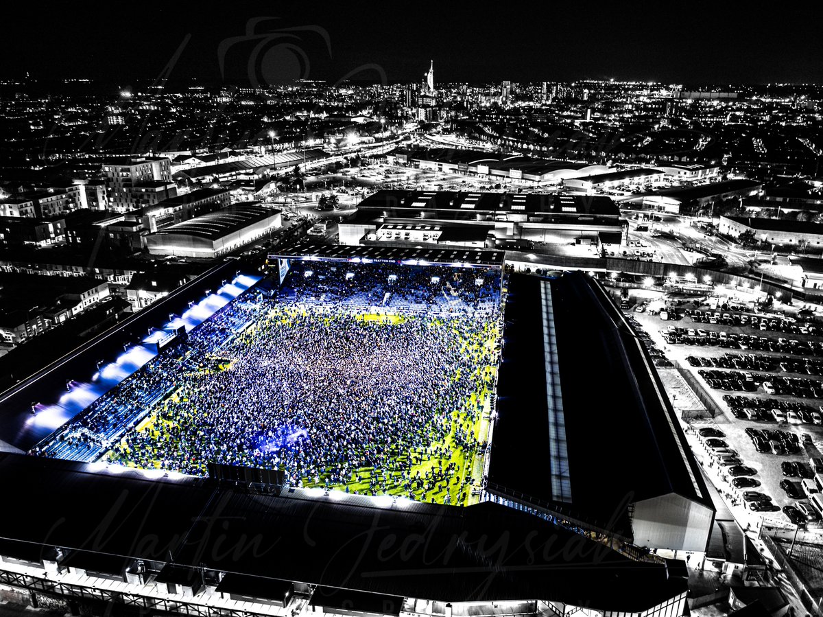 Another photo from the evening celebration at Fratton Park #portsmouth #pompey #frattonpark