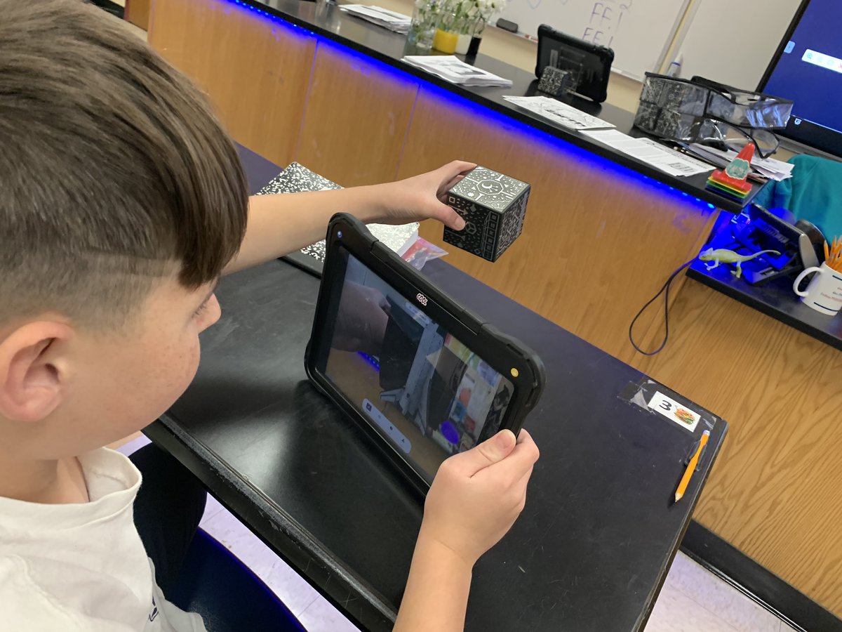 We celebrated Earth Day in 6th grade science by looking at activities related to human impact on the environment with Merge Cubes today! 😎📦🌎 #wpsproud @WichitaUSD259 @MarshallUsd259 @MergeVR #earthday