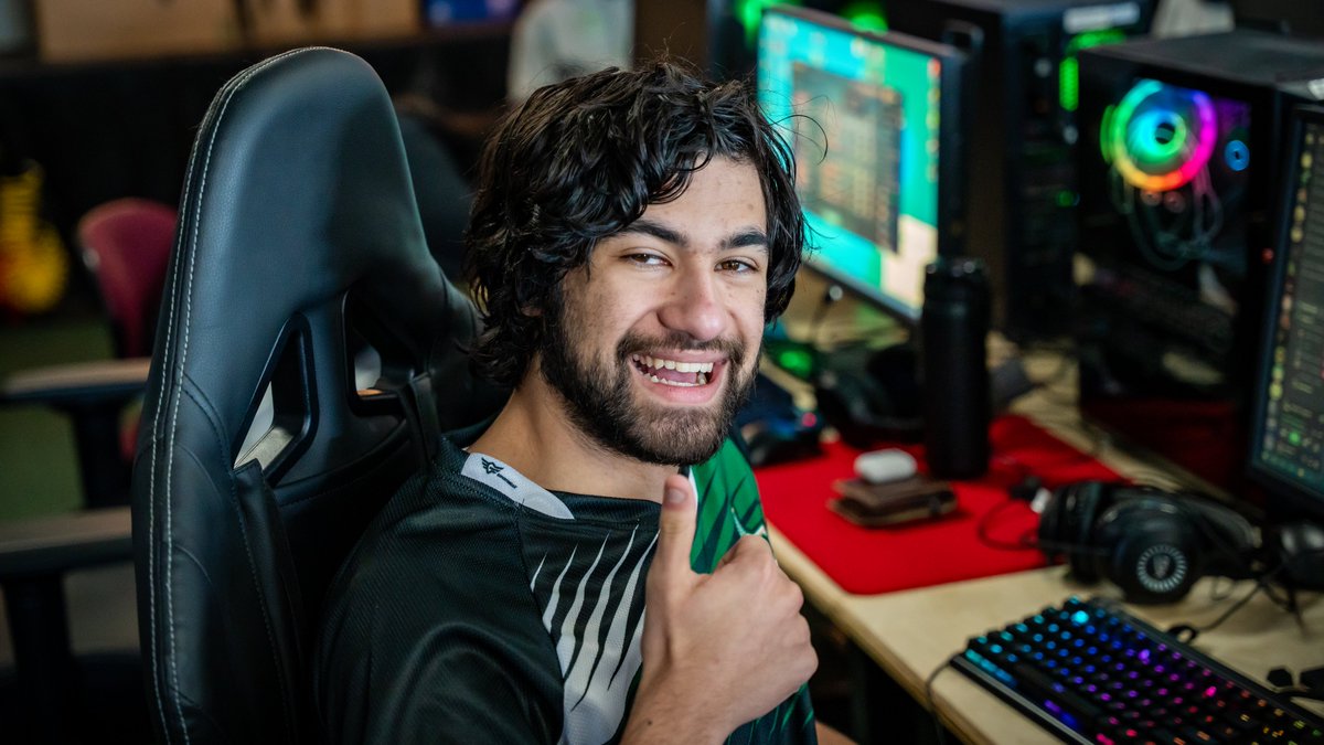 Illinois Wesleyan Esports tweet media