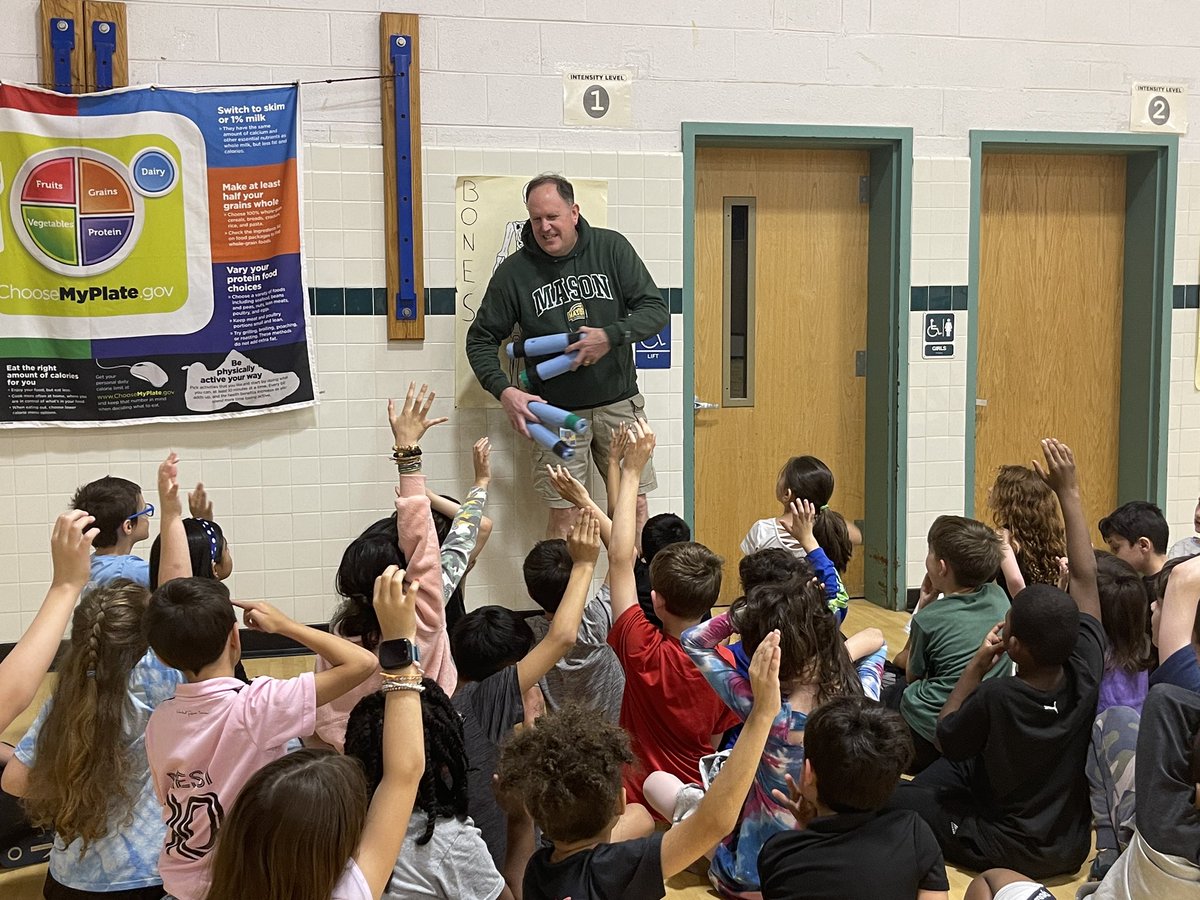 <a href="/GeorgeMasonU/">George Mason University</a> is awarding  <a href="/HuntersWoodsES/">Hunters Woods ES</a> Brian Silva with the Outstanding Student Award for the Advanced Studies in Teaching and Learning in PE program on 5/11. 
<a href="/FCPS_HealthPE/">FCPS Health and PE</a> has nominated him as <a href="/fcpsnews/">Fairfax Schools 🌟</a>  nominee for the VA AHPERD Award &amp; SEPTA is honoring his nomination.