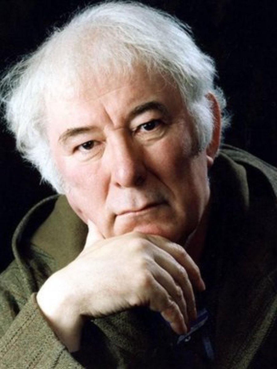 'I can't think of a case where poems changed the world, but what they do is they change people's understanding of what's going on in the world.' - Seamus Heaney Live online course: Irish Poets I with @MWhelanWriter, June 2024. literaturecambridge.co.uk/reading-irish-…