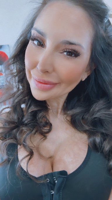 Hiiii say it back https://t.co/RA1GIRKcY5<a href="/tag/happygirl"class="tags"><span>#happygirl</span></a>