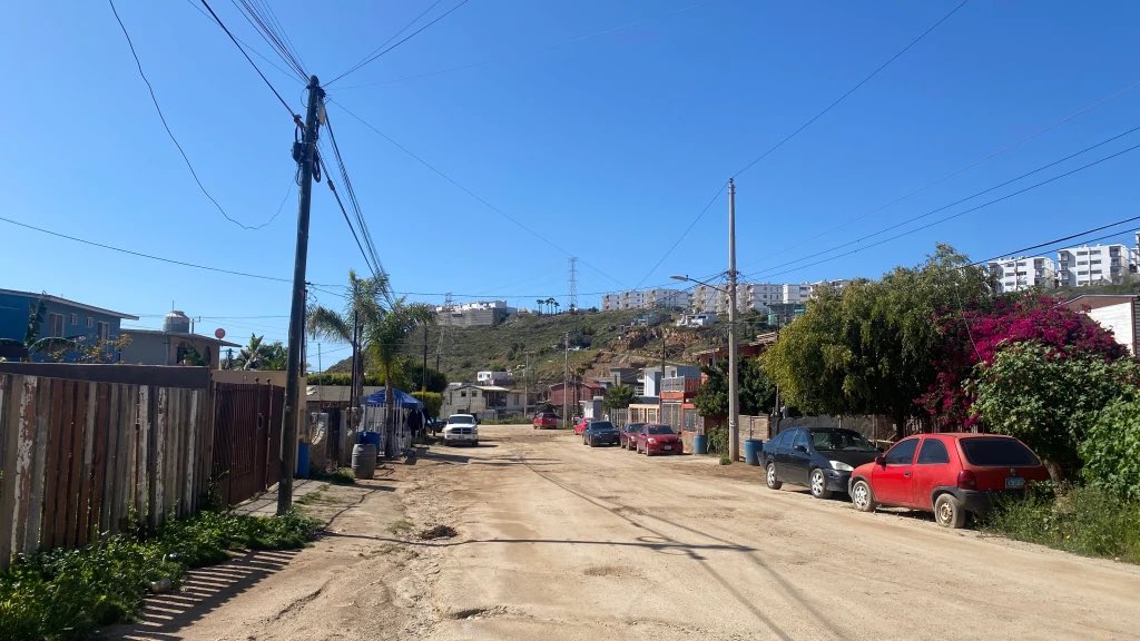 41Informa's tweet photo. Vecinos de Praderas del Ciprés en Ensenada preocupados por el fuerte olor persistente.

ℹ️ https://t.co/dfsz6qJpMb 

#NoticiasBC #Ensenada #BajaCalifornia #Ciprés #Colonia #Preocupación #Noticias #41Informa https://t.co/MIzaPscXfi