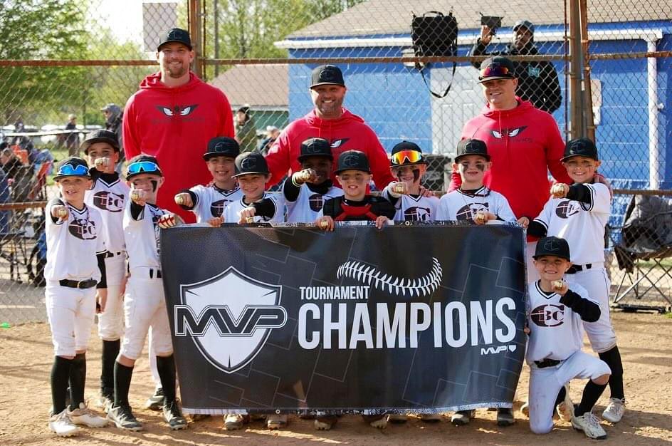CBC_8U's tweet photo. Team played well over the weekend and won their first tournament of the season… @MVPTournaments1 Ohio Spring Swing champs… ##THEBlackhawks#🔥🔥🔥 https://t.co/vqEjpznutp