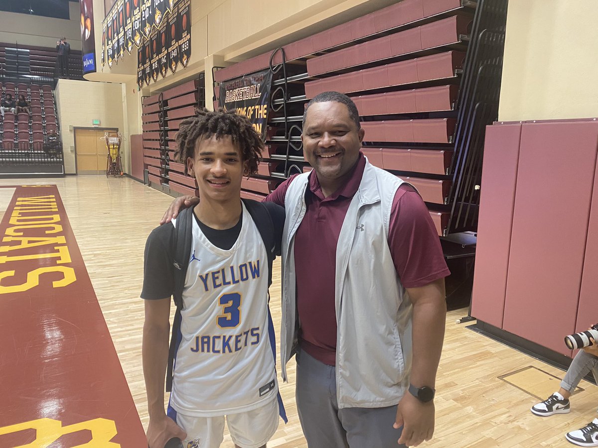 Charlie Pavlus (@coachpav) on Twitter photo Congratulations to St. Martin Boys Basketball Freshman RJ Keys. He was just offered a full basketball scholarship to Pearl River Community College!!! Tonight he led the East team to victory with a game high 14 points in the Pearl River CC All-Star Game! <a href="/PRCCBasketball/">Pearl River CC Men's Basketball</a> Congratulations to St. Martin Boys Basketball Freshman RJ Keys. He was just offered a full basketball scholarship to Pearl River Community College!!! Tonight he led the East team to victory with a game high 14 points in the Pearl River CC All-Star Game! <a href="/PRCCBasketball/">Pearl River CC Men's Basketball</a>