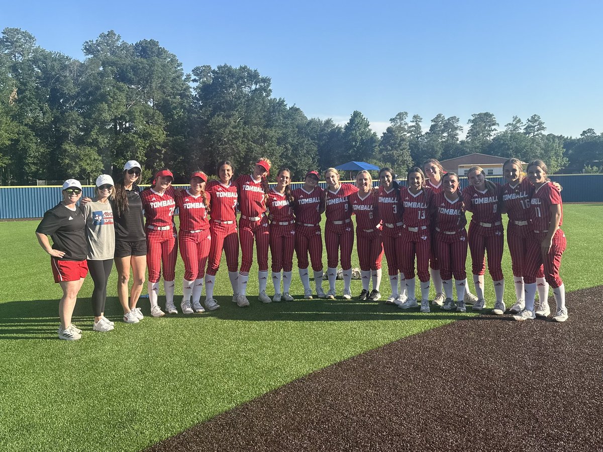 In a thrilling showdown at Klein High School on Monday evening, the Tomball Lady Cougars clinched their playoff berth in a dramatic 5-4 victory in a walk-off fashion against the Tomball Memorial Lady Wildcats. The game remained deadlocked at four apiece in the bottom of the
