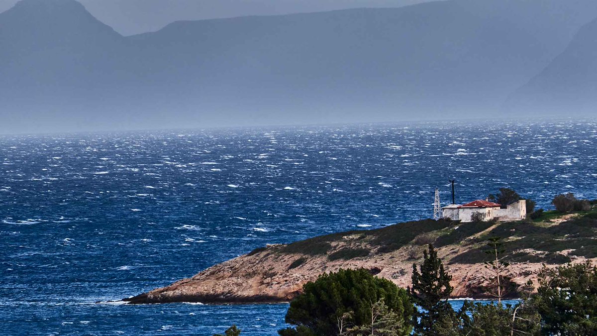 Ισχυρού άνεμοι και θερμοκρασίες έως 33 βαθμούς στην Κρήτη την Τρίτη (23/4) dlvr.it/T5t0P4