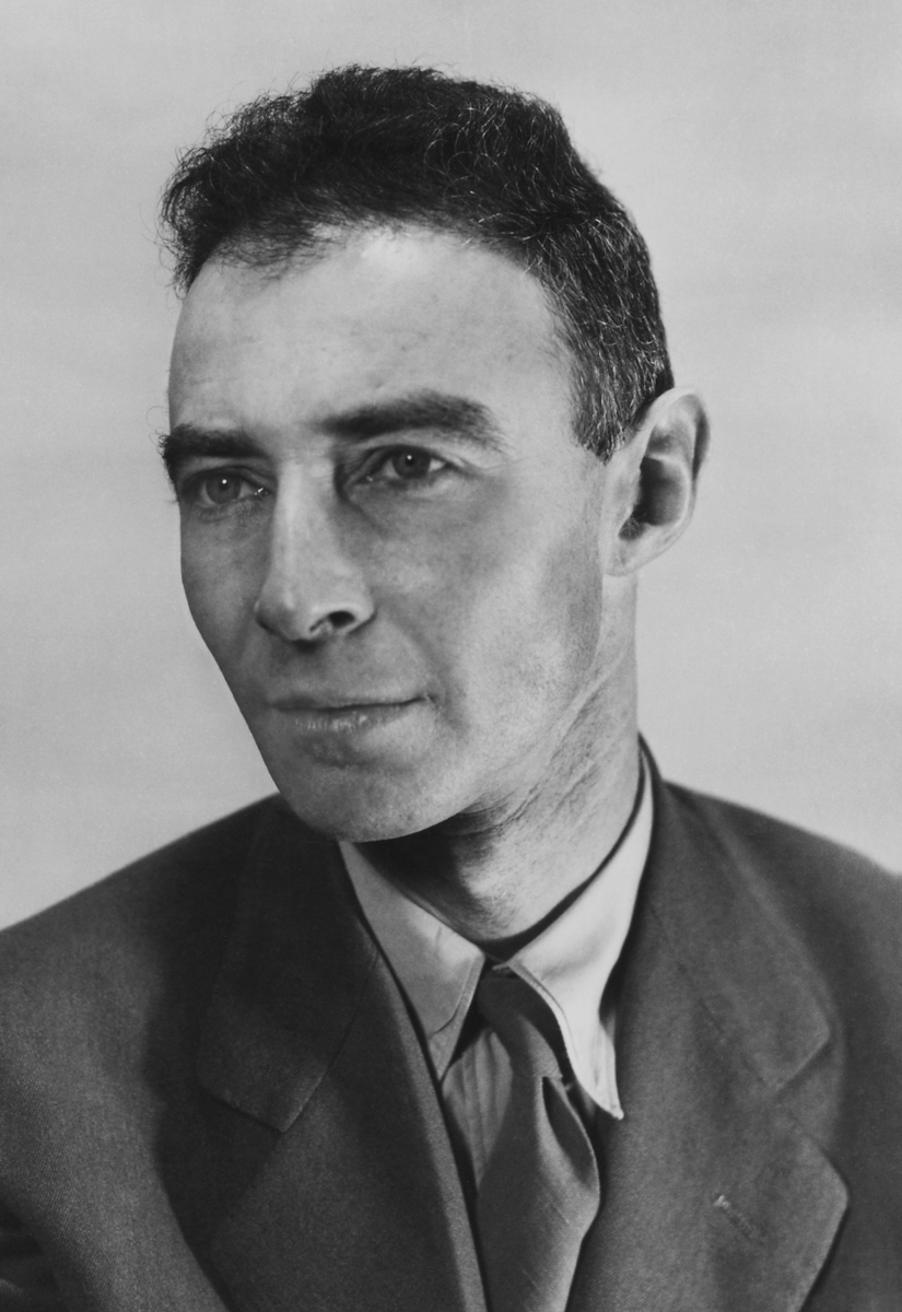 Happy 120th birthday to #JRobertOppenheimer. The inventor of the #atomicbomb.